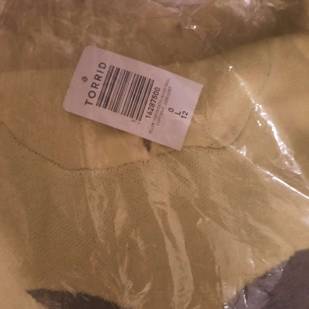 Torrid Yellow Crop Luxe Cozy Heart Sweater Hoodie - Picture 8 of 11
